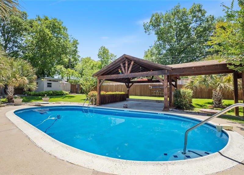 1101 Montego Road, Fort Worth TX 76116