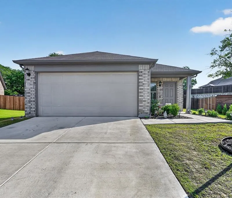 1204 Castilla Court, Mesquite TX 75149