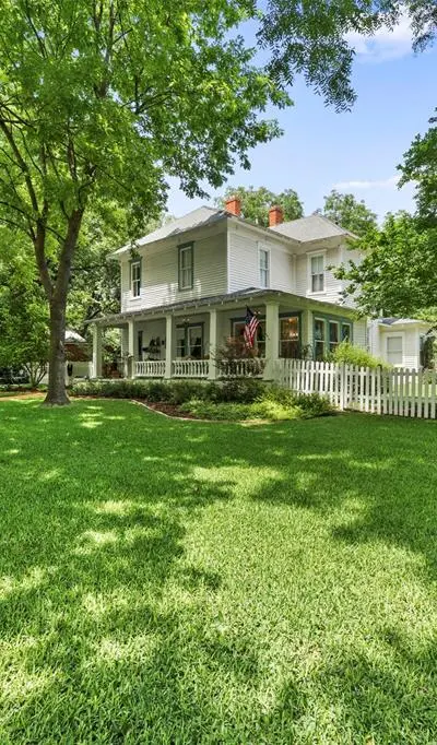 604 W Jefferson Street, Waxahachie TX 75165 - Photo 4