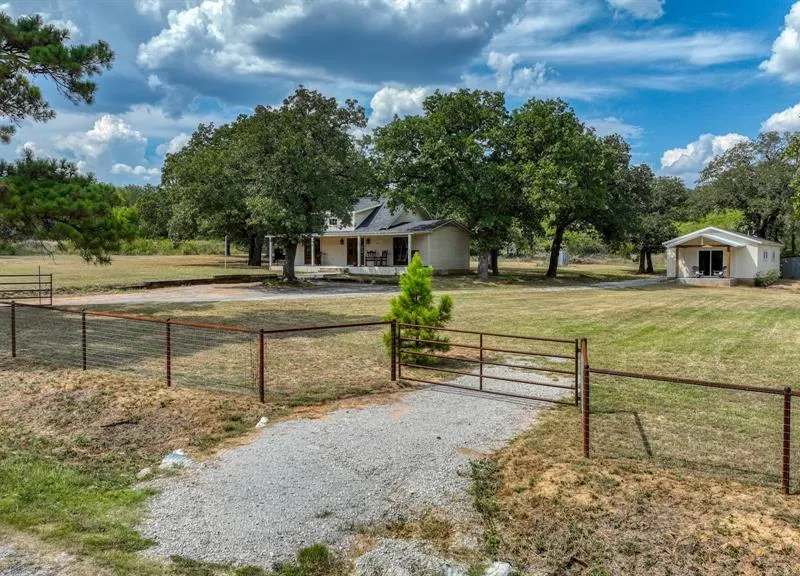 156 Tatem Hill Road, Mineral Wells TX 76067