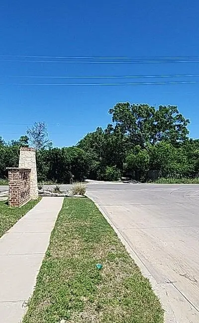 633 Quail Meadows Drive, Cleburne TX 76031 - Photo 4