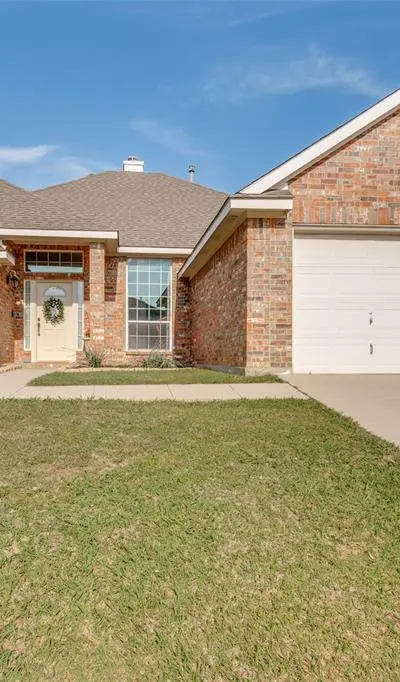 9037 Chardin Park Drive, Fort Worth TX 76244