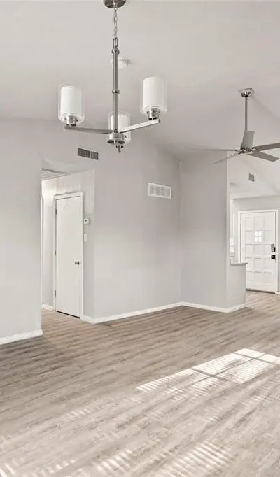 948 Carom Way, Dallas TX 75217 - Photo 5