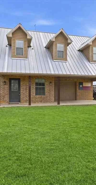 107 Private Road 3421, Bridgeport TX 76426 - Photo 2