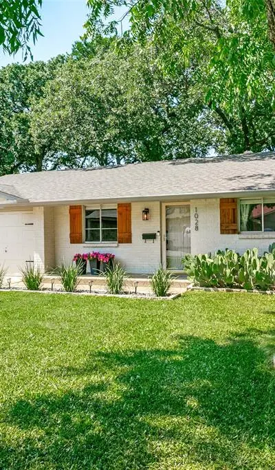 1028 Meadowbrook Drive, Grapevine TX 76051 - Photo 2
