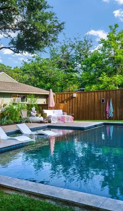 911 Saint Lukes Drive, Richardson TX 75080 - Photo 2