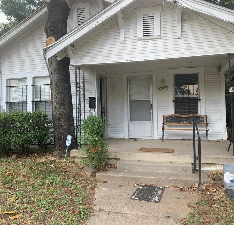 2327 Dathe Street, Dallas TX 75215