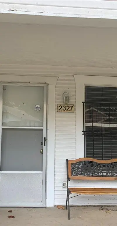 2327 Dathe Street, Dallas TX 75215 - Photo 5