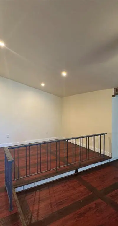 3401 Shea Court, Arlington TX 76014 - Photo 5