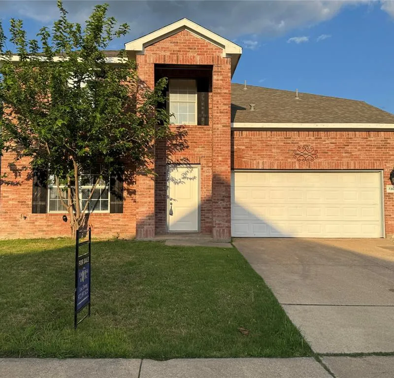 7305 Marsland Lane, Arlington TX 76001