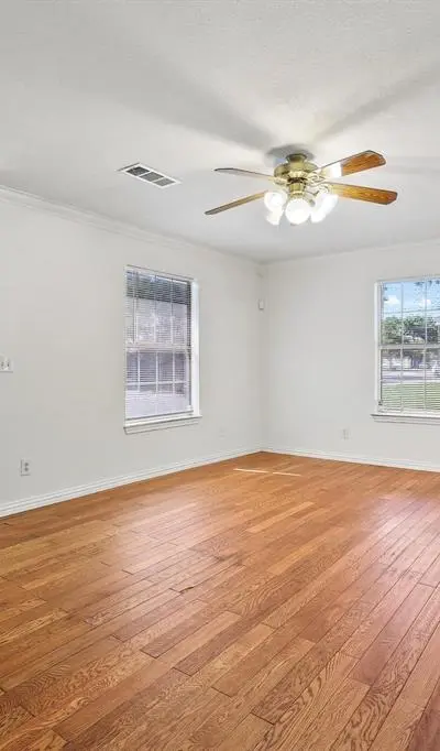 1208 Mill Street, Gainesville TX 76240 - Photo 4