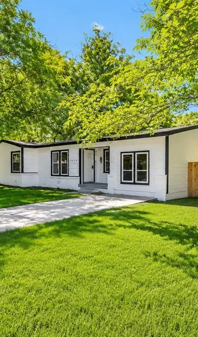 5400 Purington Avenue, Fort Worth TX 76112 - Photo 2