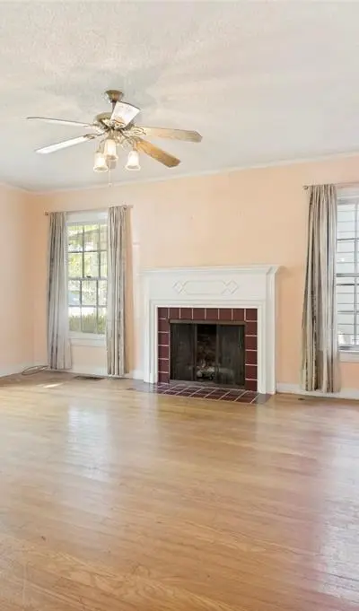 6322 Covington Lane, Dallas TX 75214 - Photo 2