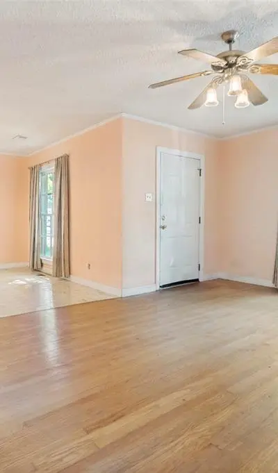 6322 Covington Lane, Dallas TX 75214 - Photo 3