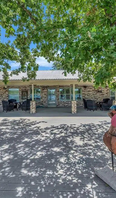 566 Selma Road, Bowie TX 76230