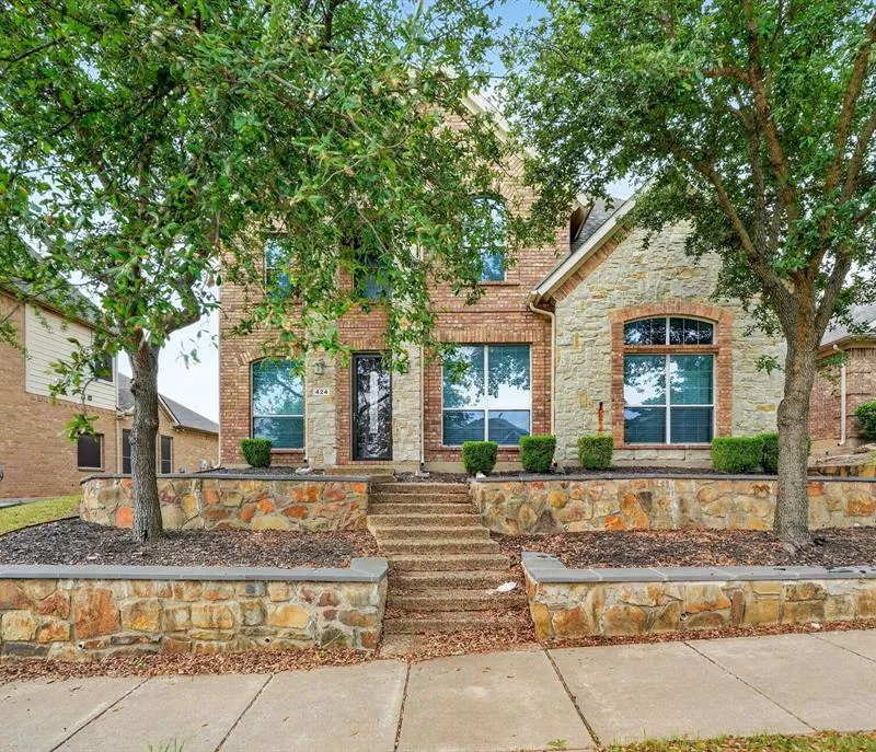 424 Castle Street, DeSoto TX 75115