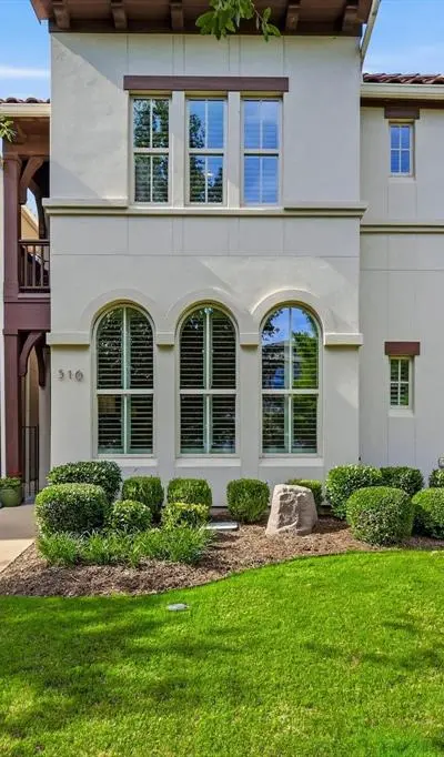 516 Sandy Lane, Flower Mound TX 75022