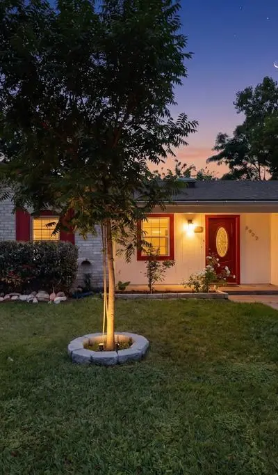3002 Sandra Lane, Rowlett TX 75088 - Photo 2