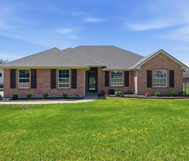 102 Brittany Drive, Fate TX 75189