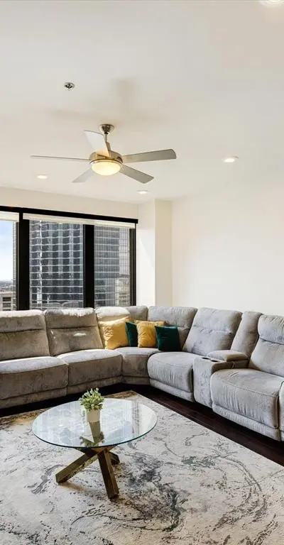 1200 Main Street # 1404, Dallas TX 75202 - Photo 2