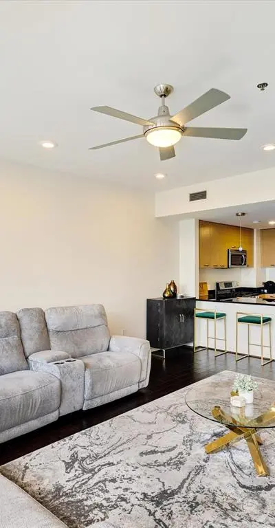 1200 Main Street # 1404, Dallas TX 75202 - Photo 4