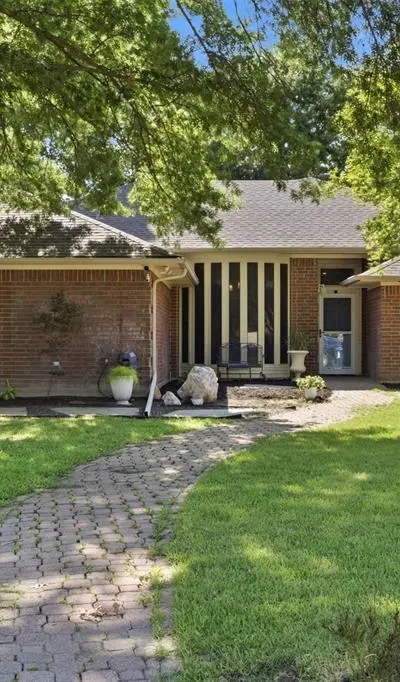 2505 Hillview Court, Denton TX 76209