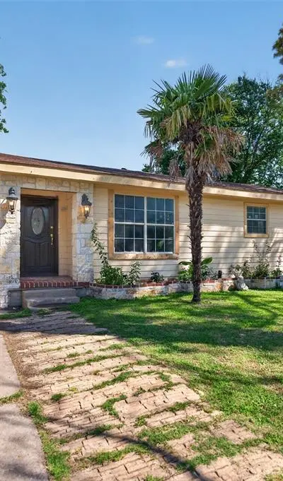 604 Graham Street, Cleburne TX 76033
