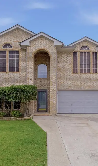 913 Remington Drive, Saginaw TX 76131