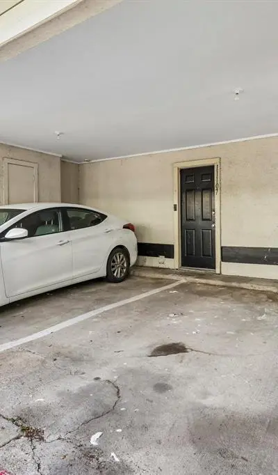9607 Walnut Street # 11107, Dallas TX 75243 - Photo 2