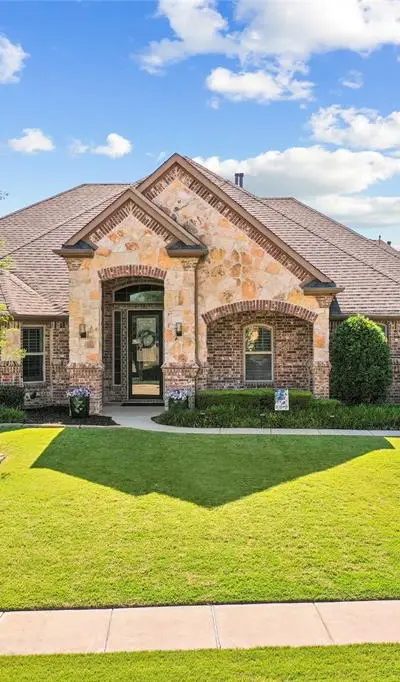 405 Meandering Creek Drive, Argyle TX 76226