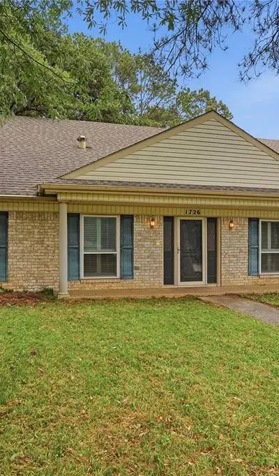 1726 Venetian Circle, Arlington TX 76013 - Photo 3