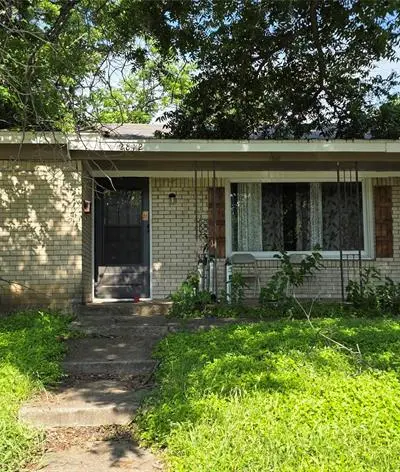 2812 Rio Vista Road, Fort Worth TX 76116 - Photo 2