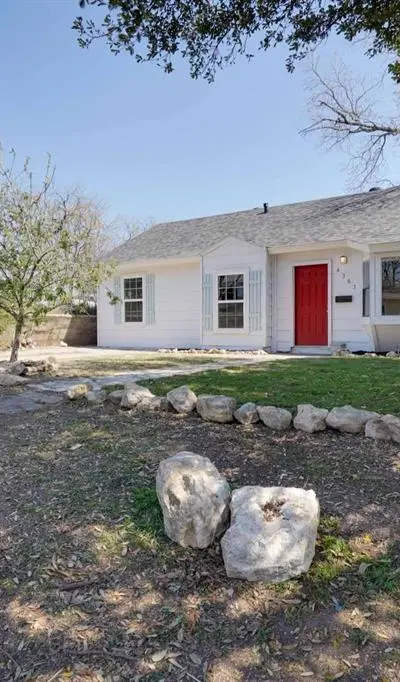 4363 Lisbon Street, Fort Worth TX 76107