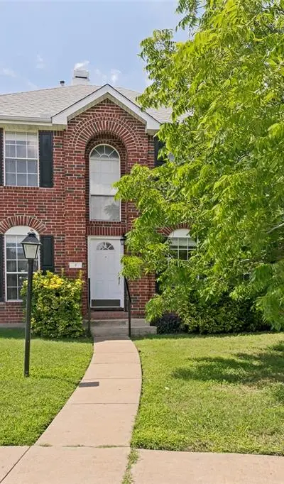 2 Oxford Circle, Allen TX 75002 - Photo 2