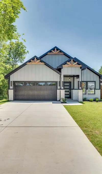 312 Matthew Street, Hillsboro TX 76645 - Photo 4