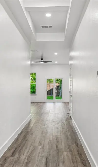 2504 Vaughn Boulevard, Fort Worth TX 76105 - Photo 4