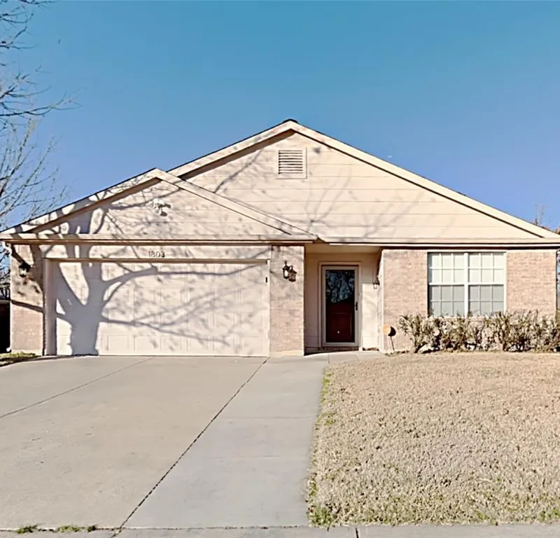 1803 Dartmouth Drive, Glenn Heights TX 75154