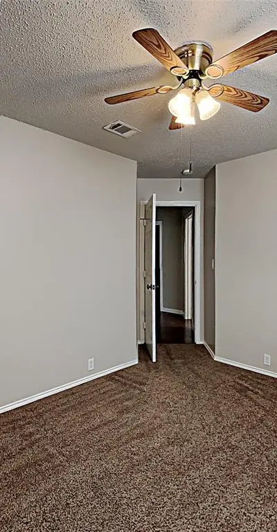 1803 Dartmouth Drive, Glenn Heights TX 75154 - Photo 3