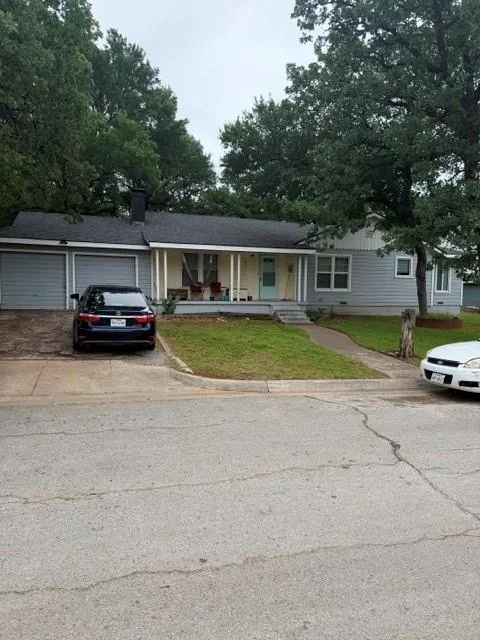 2841 Haynie Street, Fort Worth TX 76112