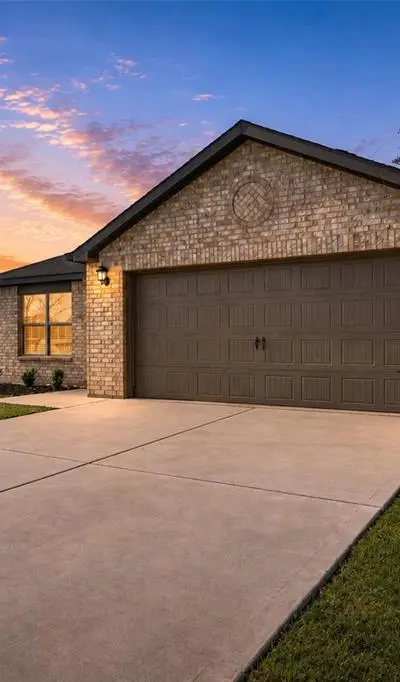 144 Barbwire Way, Newark TX 76071 - Photo 2