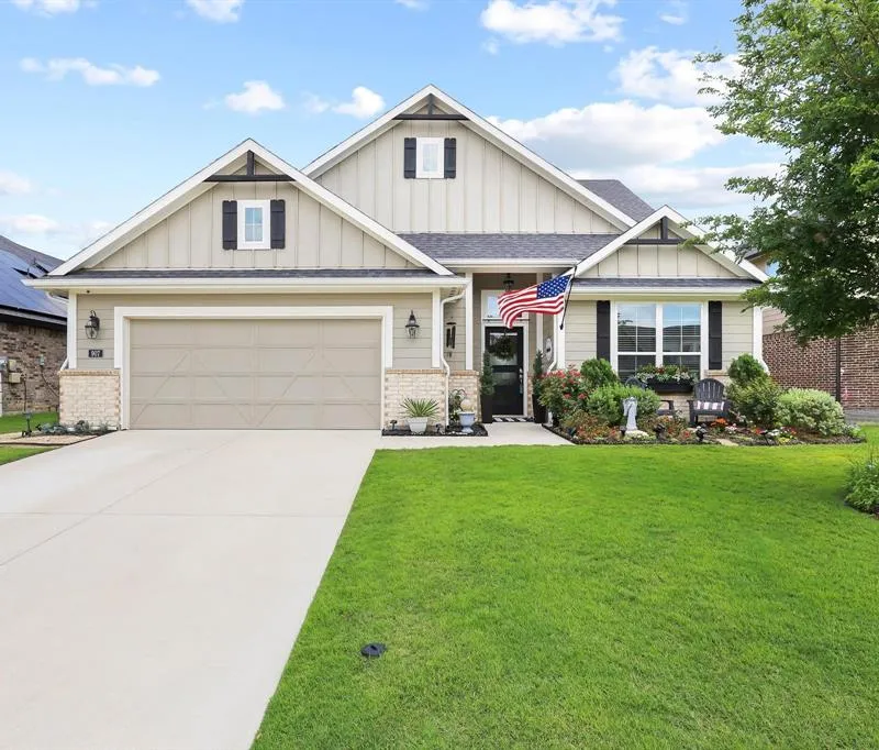 907 Swift Drive, Sherman TX 75092