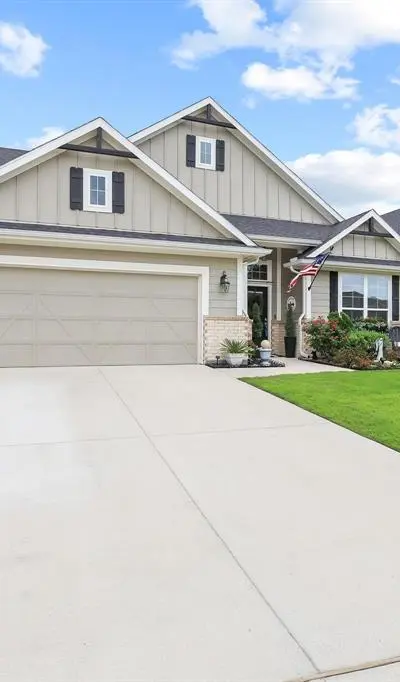 907 Swift Drive, Sherman TX 75092 - Photo 2