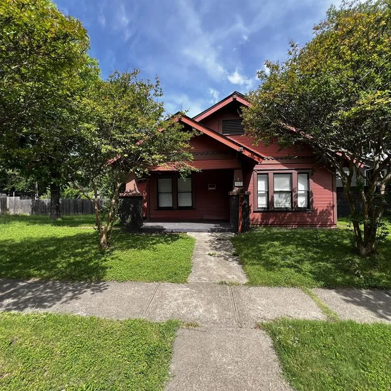 917 N Windomere Avenue, Dallas TX 75208