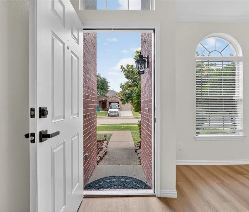 10701 Augusta Lane, Rowlett TX 75089