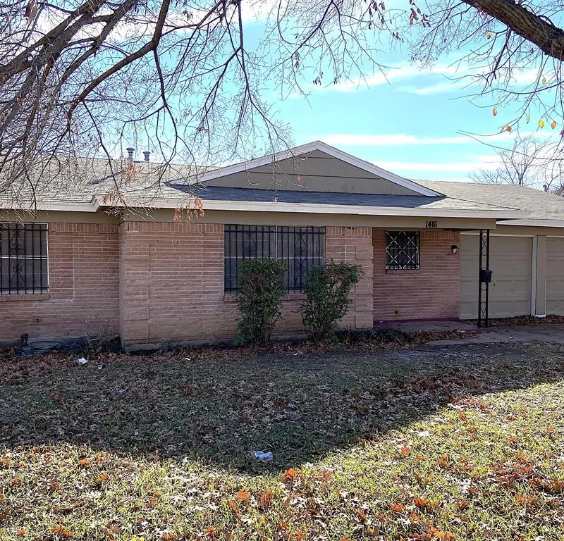 1416 Glasgow Road, Fort Worth TX 76134