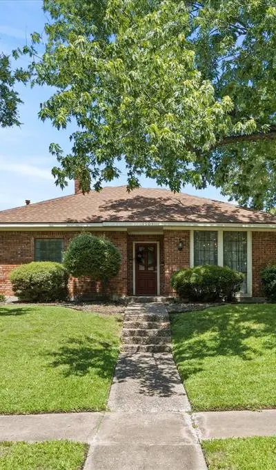 1601 Fairway Circle, Garland TX 75043