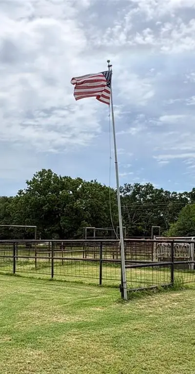 2212 County Road 4128, Cumby TX 75433 - Photo 3