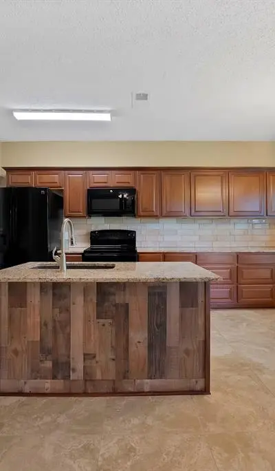7340 Skillman Street # 1106, Dallas TX 75231 - Photo 4