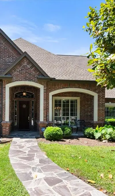 6100 Forest River Drive, Fort Worth TX 76112