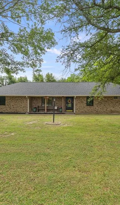 228 Kings Creek Drive, Terrell TX 75161